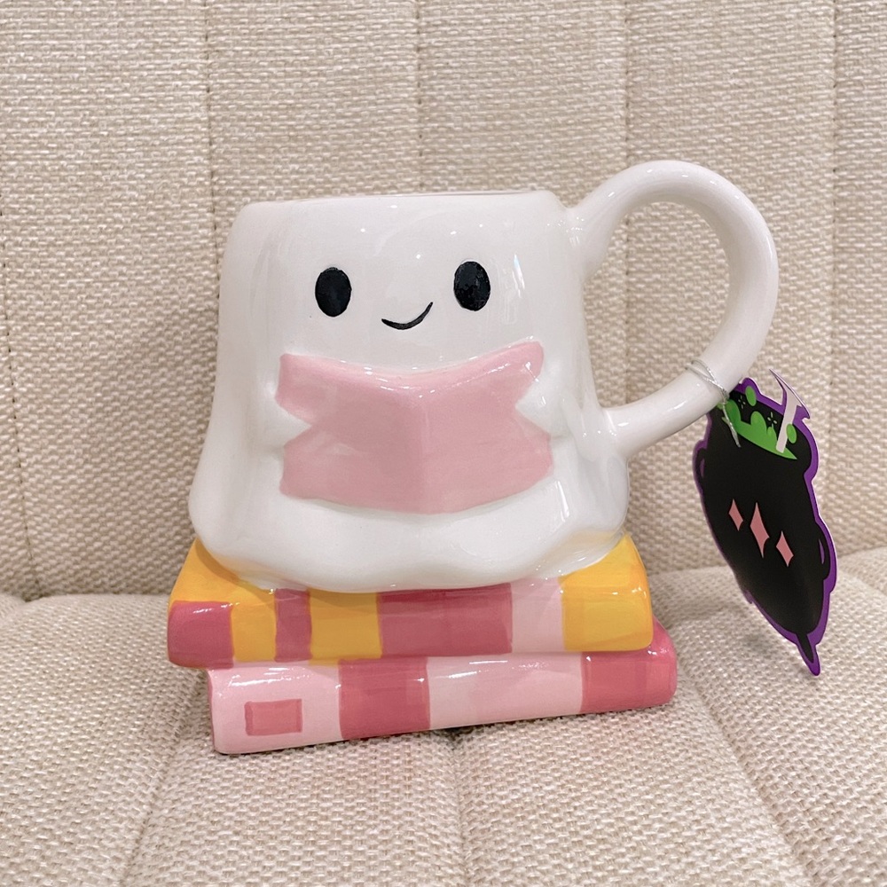 NEW‎ 10 Strawberry Street Ghost Reading Books Halloween Coffee Mug Pink White